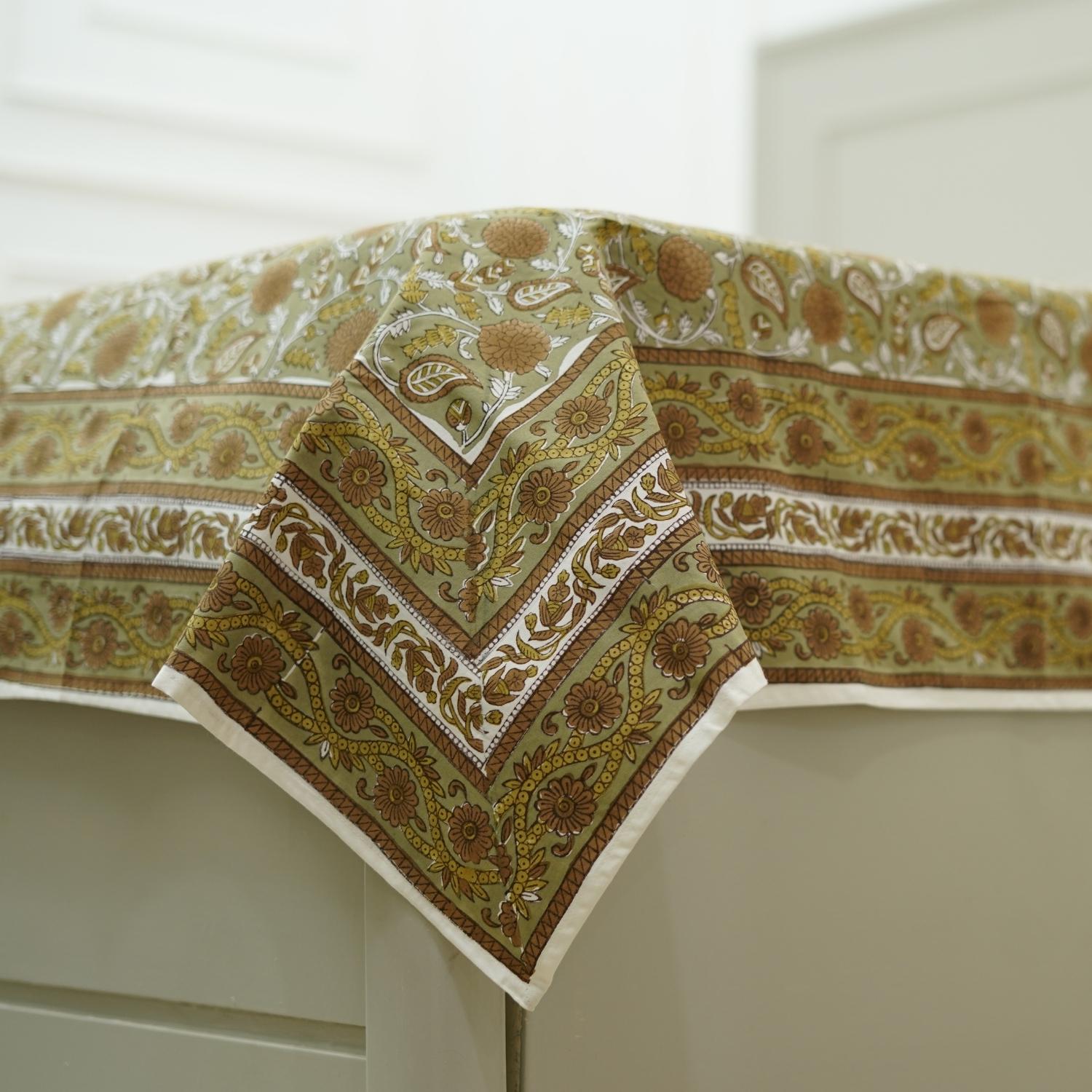 Cotton block print bedsheet, floral handprinted natural king size bedspreads, floral cotton pillow cover set, decorative cotton bedding, bohemian décor, farmhouse cotton bedding.