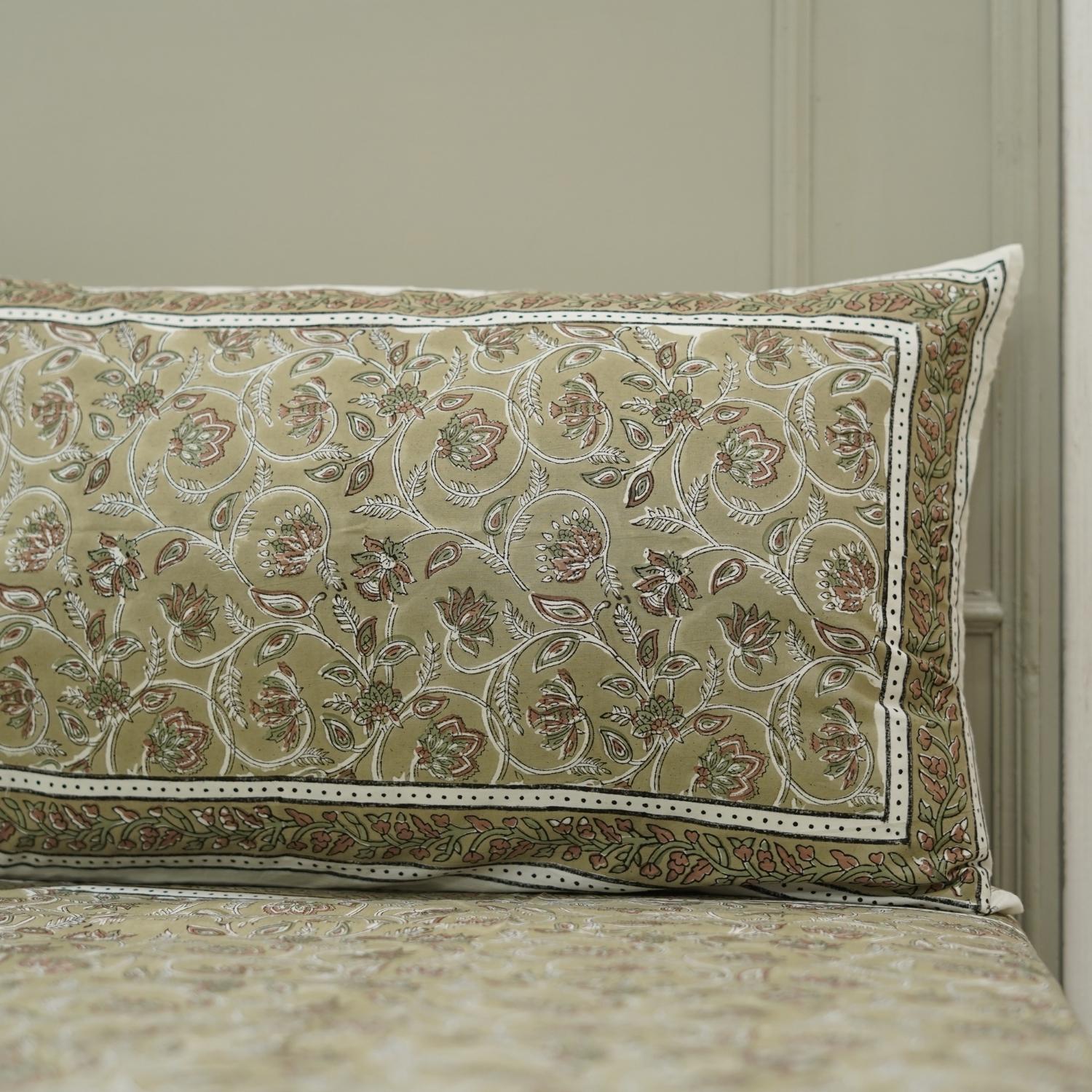 Decorative pillow with floral pattern Hand block printed bedding, Indian block print bedsheets, Floral print cotton bedsheet