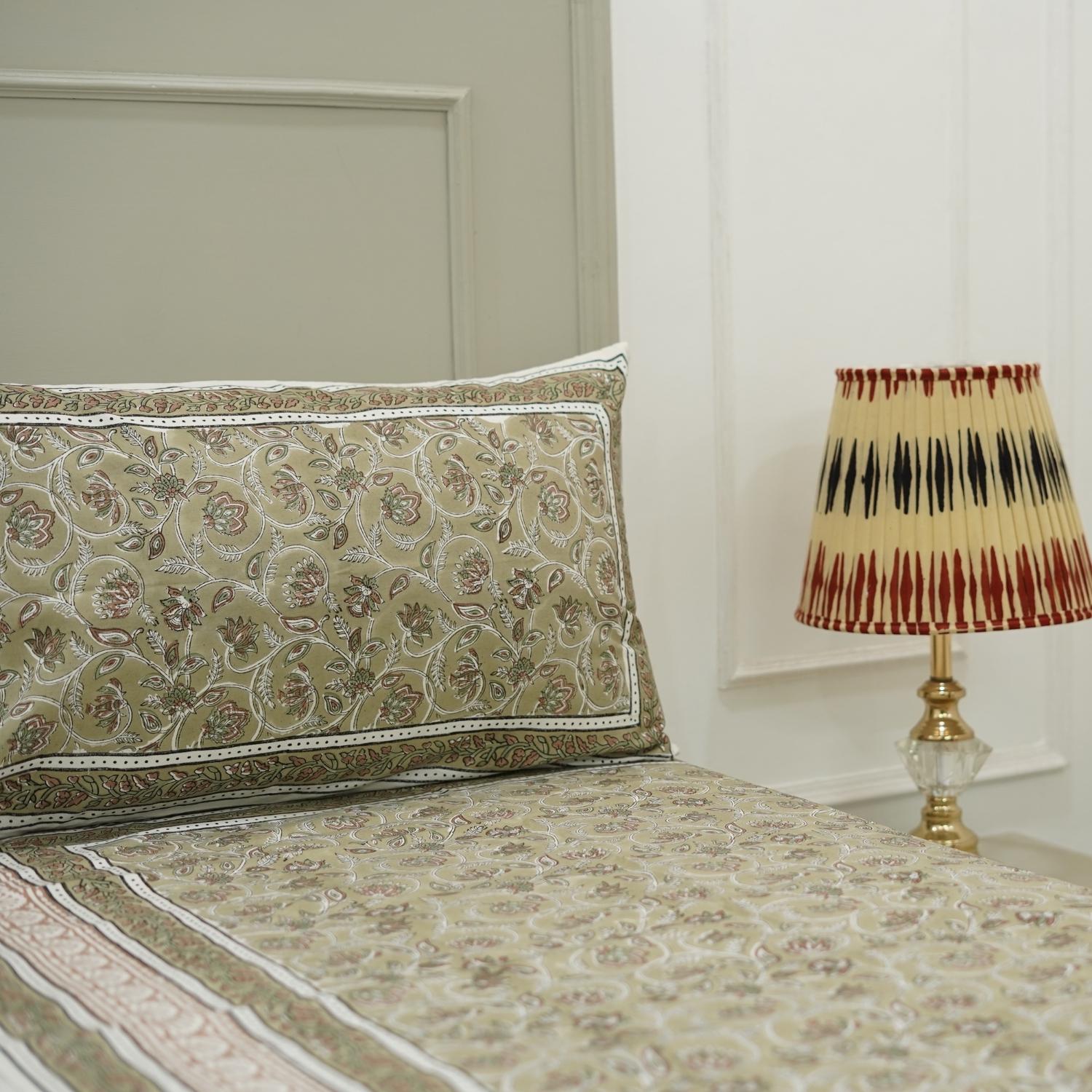 Patterned bedspread and lampshade Hand block printed bedding, Indian block print bedsheets, Floral print cotton bedsheet