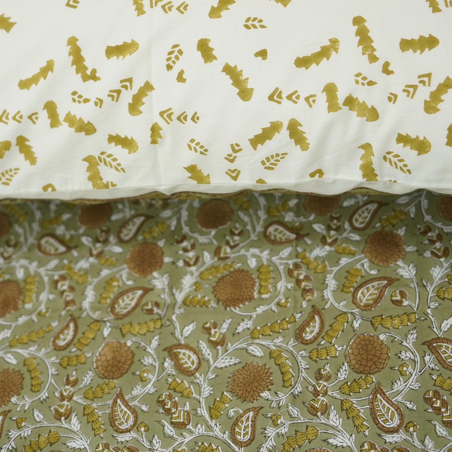 Green floral print cotton bedsheet, pillow cover set, hand block print decoartive bedcover, bohemian pure cotton king size bedsheet, natural dyed bedding.