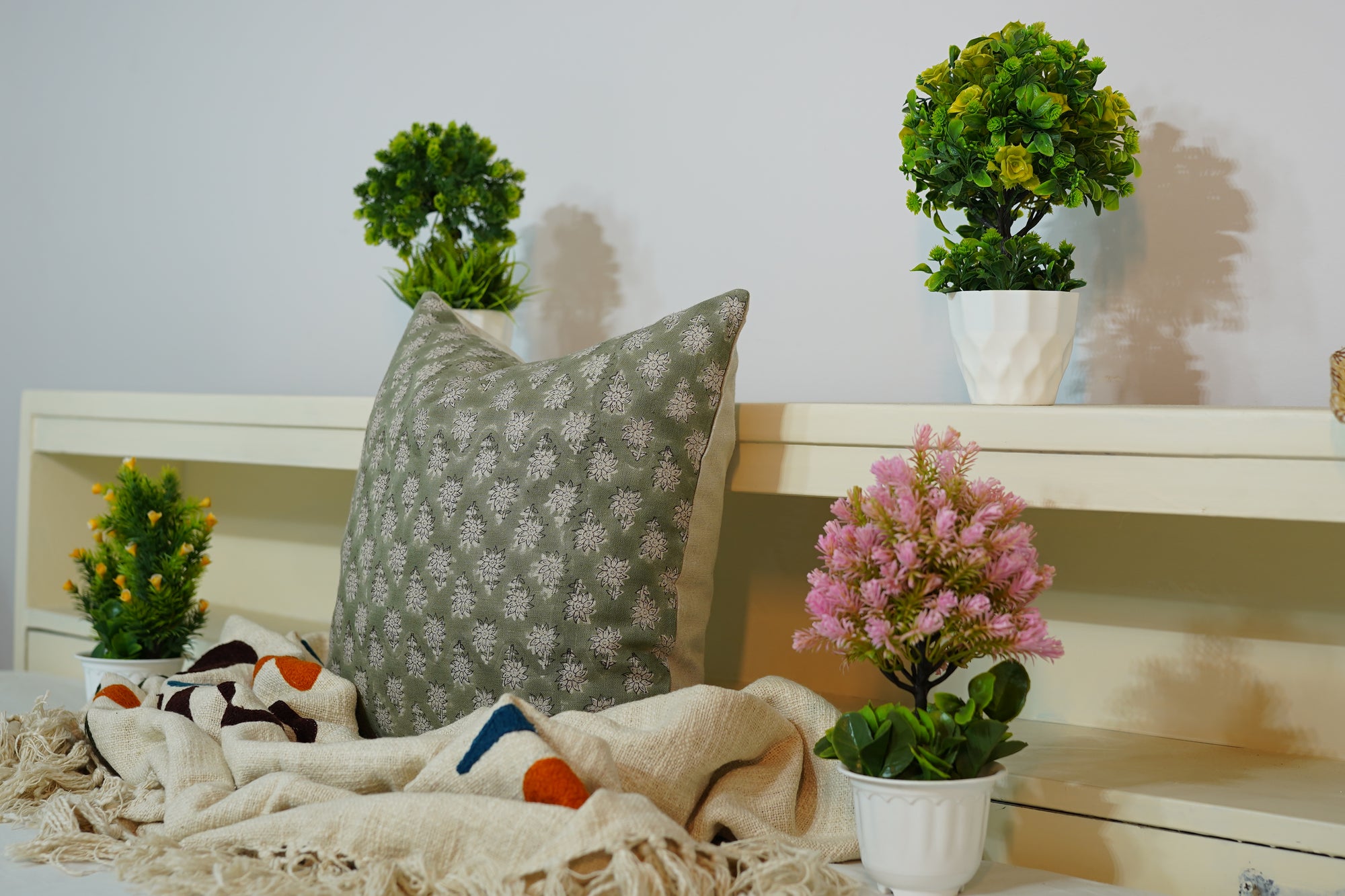 Creating a Synchronized Look with a Set of Throw Pillows