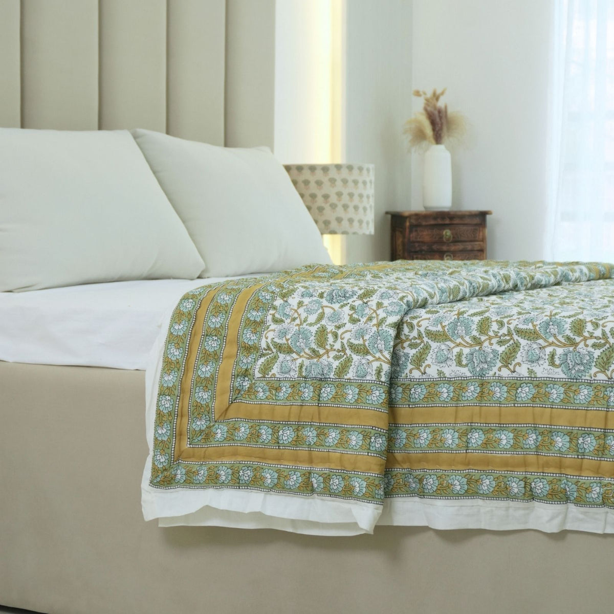 Indian Block Printing Floral Border Cotton Quilt - Mandakani