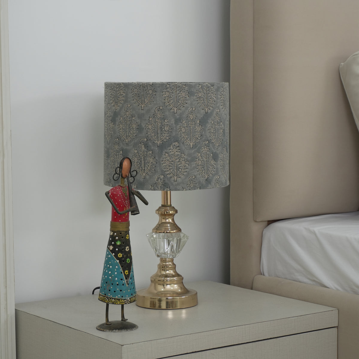 Handcrafted Gray Floral Detachable Linen Lampshade – Neelgagan 
