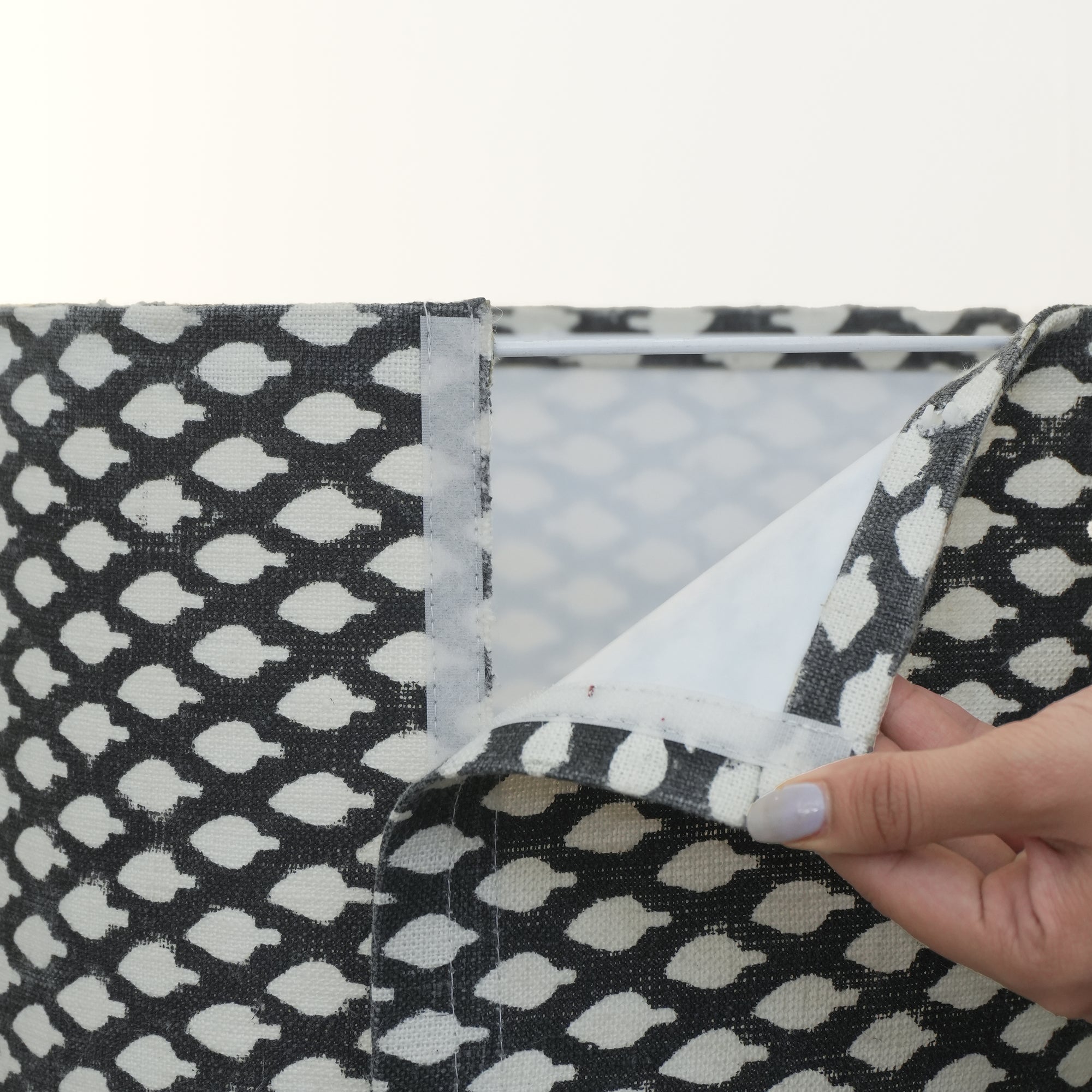 Indian Off-White Linen Black Dot Drum Lampshade - Khushbu