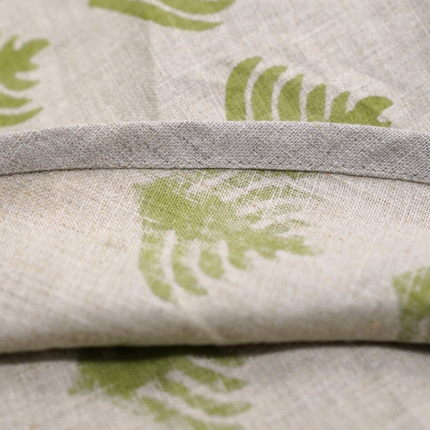 Handmade Block Printed Green Patagobhi Design in Pure Linen Unique Holiday Decor Christmas Tree Skirts