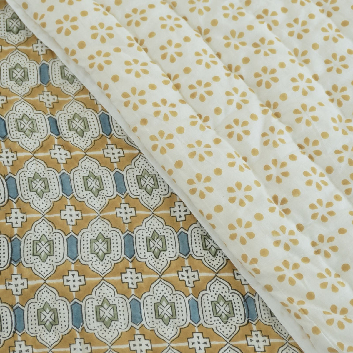Jaipur Artisan Made Mustard Jarokha Cotton Reversible Quilt