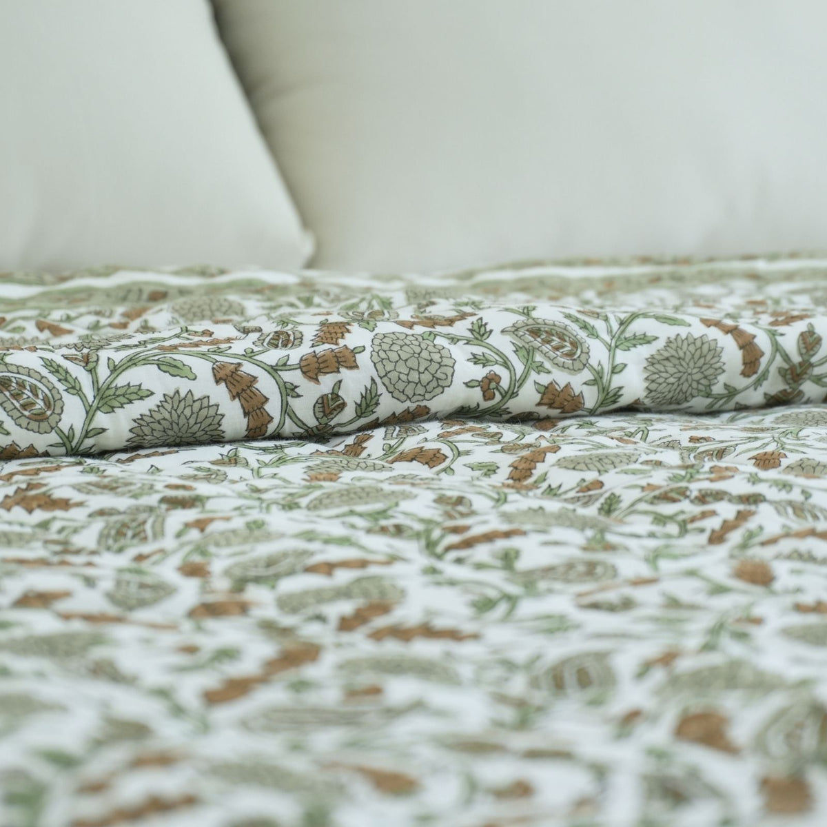 Block Print Sage Green Cotton Reversible Quilt - Gopi