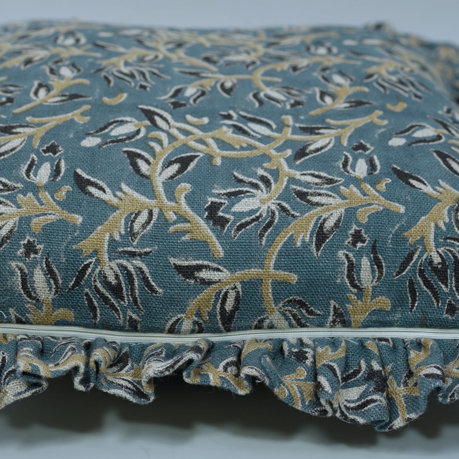 Block Printed Floral Thick Linen Frill Pillow Cover - Kamaldutta