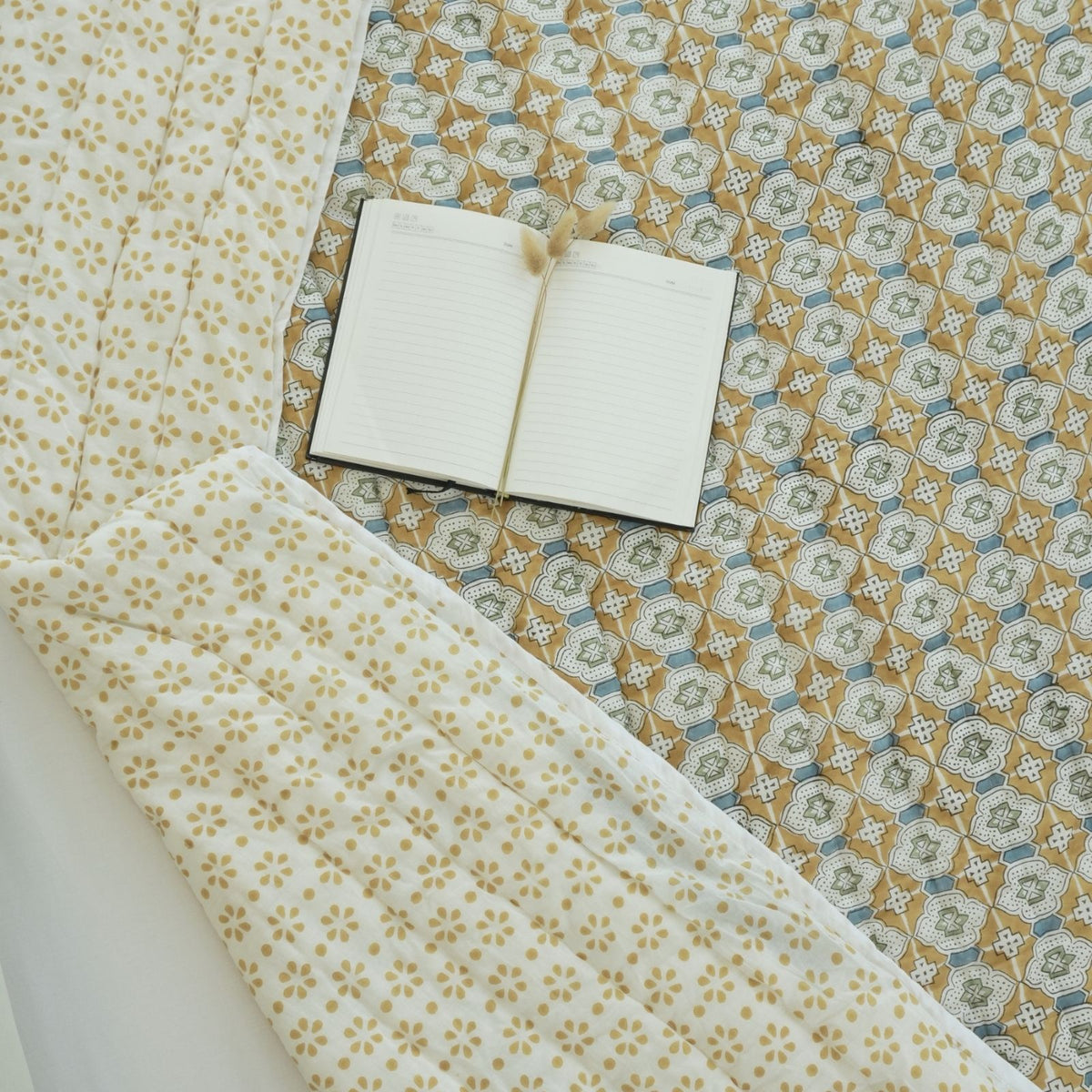 Jaipur Artisan Made Mustard Jarokha Cotton Reversible Quilt