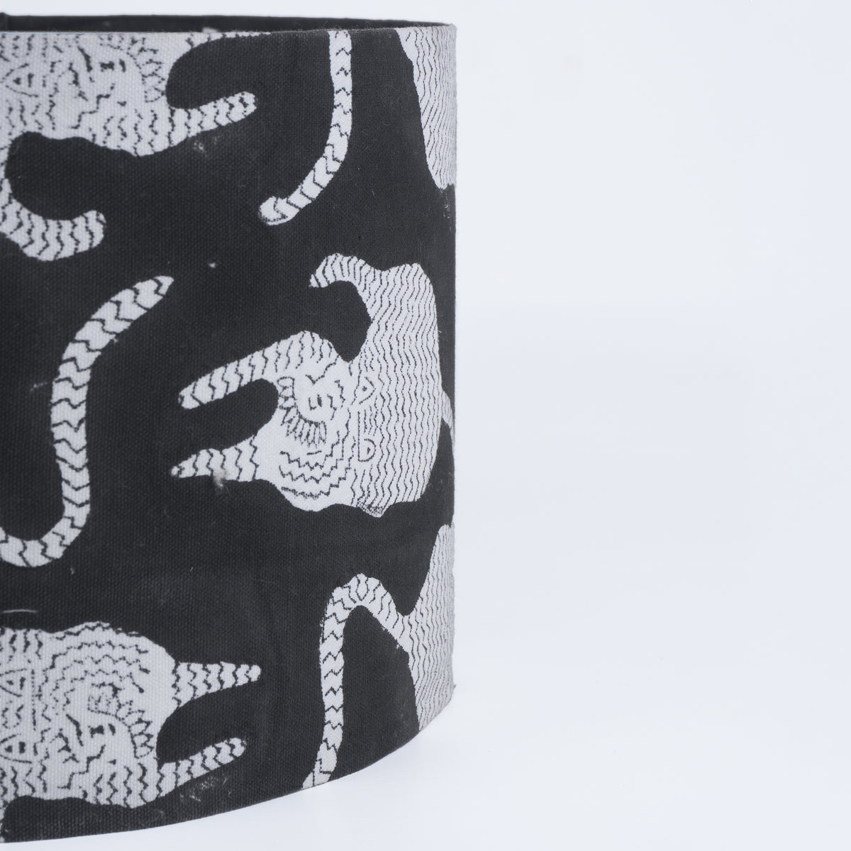 Hand Printed Drum Lampshade in Thick Cotton White - Black Mushak 