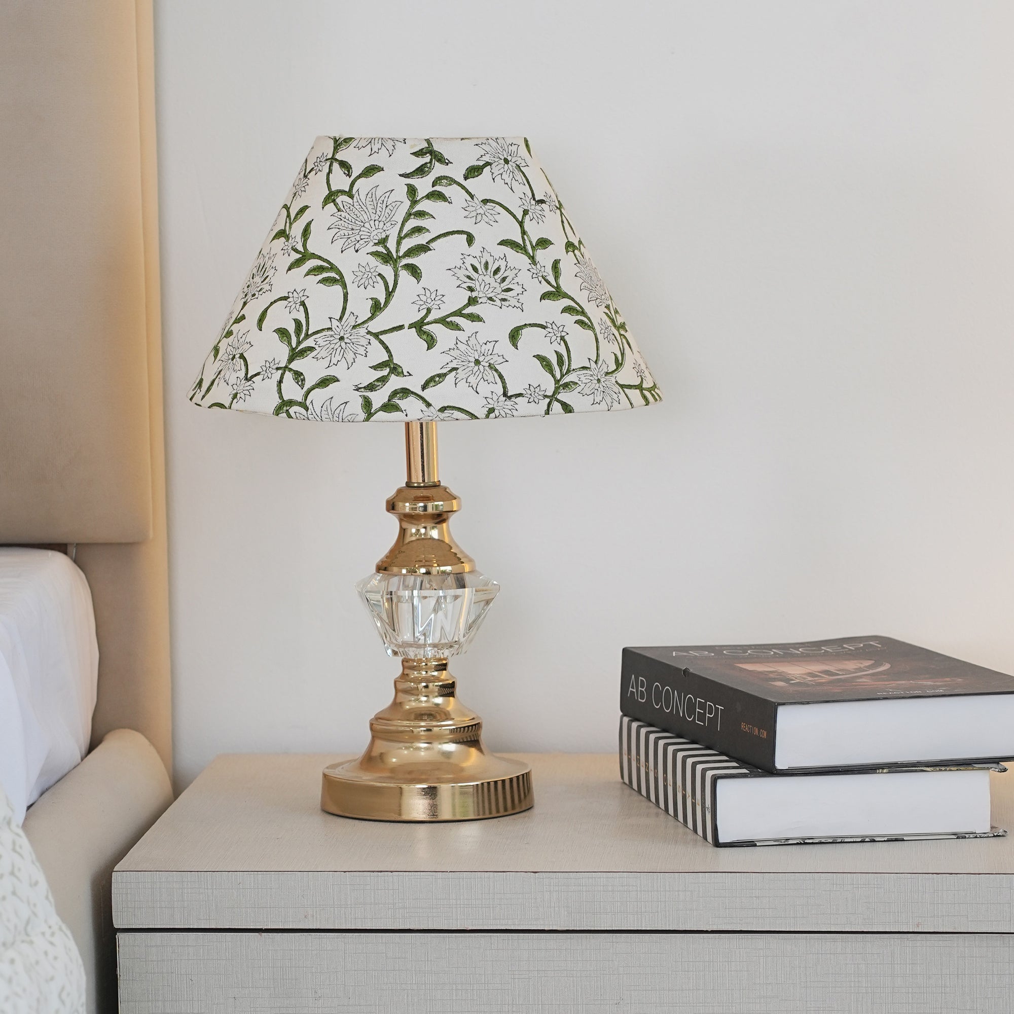 Hand Block Print Thick Cotton White Lampshade - Green Aradhana