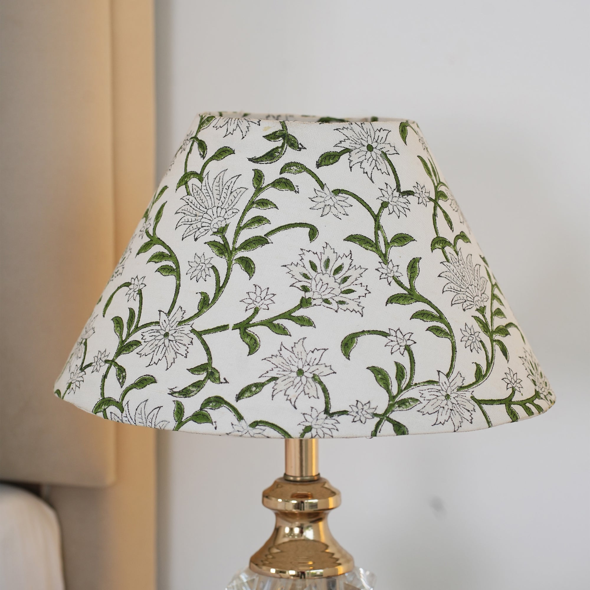 Hand Block Print Thick Cotton White Lampshade - Green Aradhana