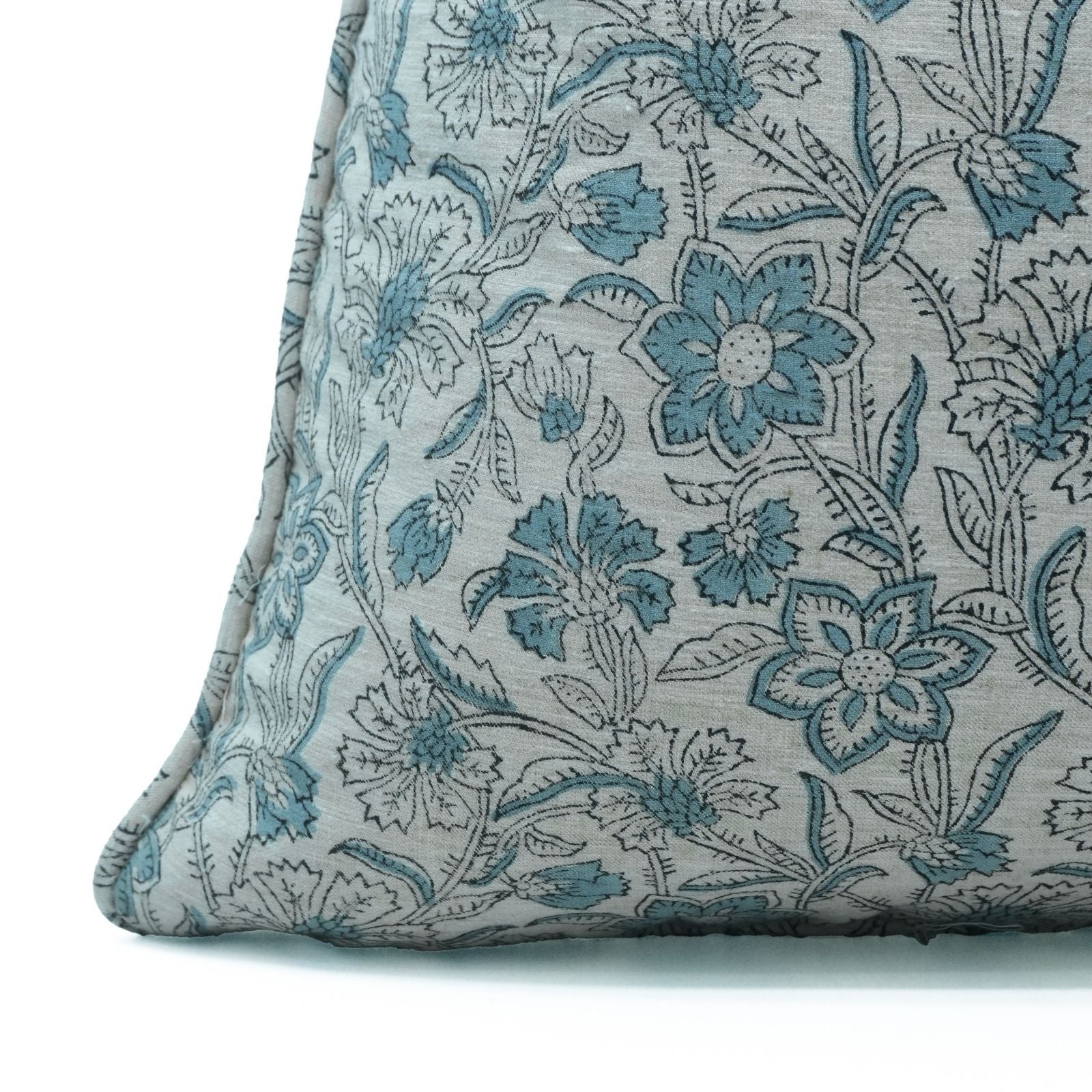 Jarul Handmade Linen Blend Piping Pillow Cover for Living Room 