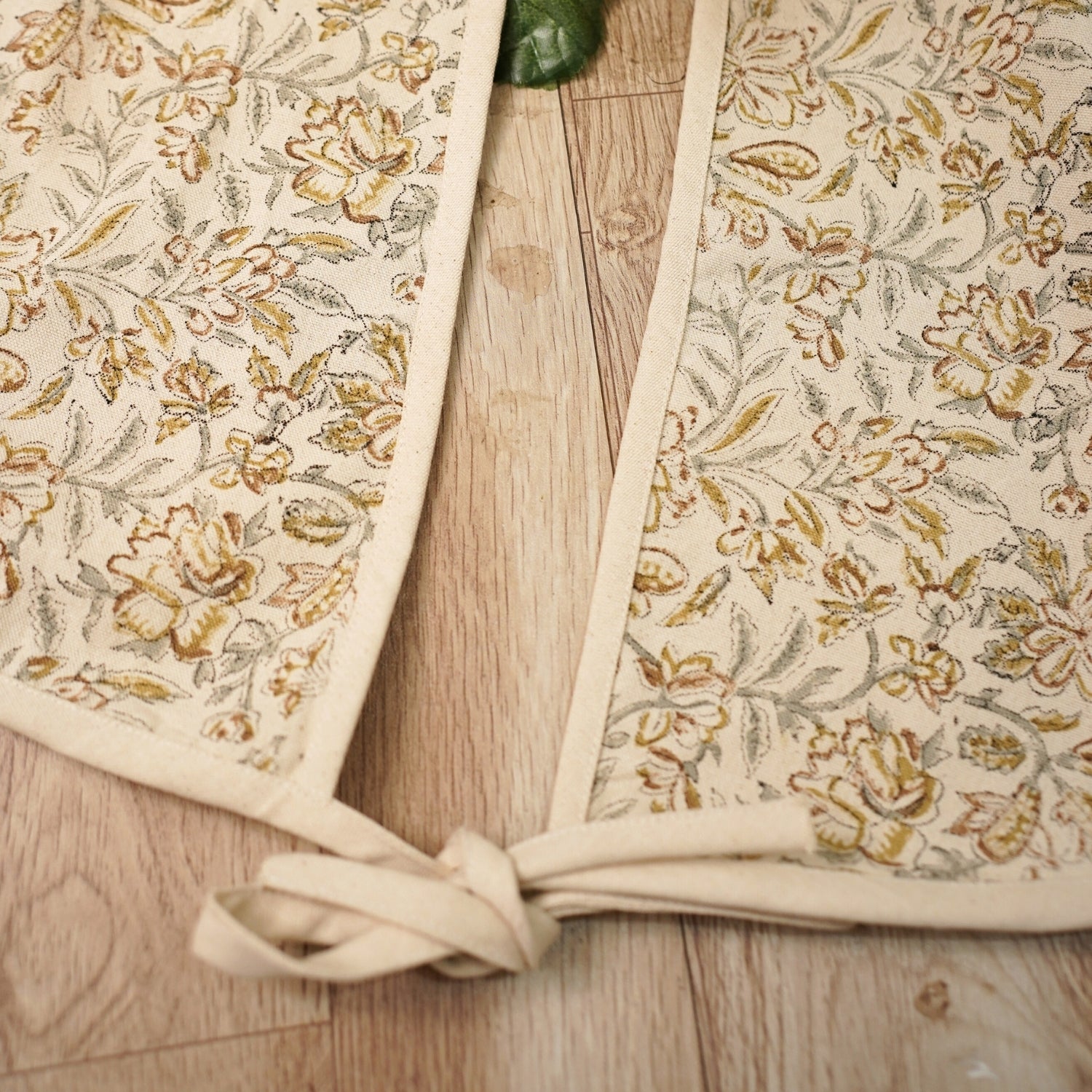 Handmade Indian Block Art Gray & Mustard Leaf Floral Duck Canvas Christmas Tree Skirt in Qudarat House Decor