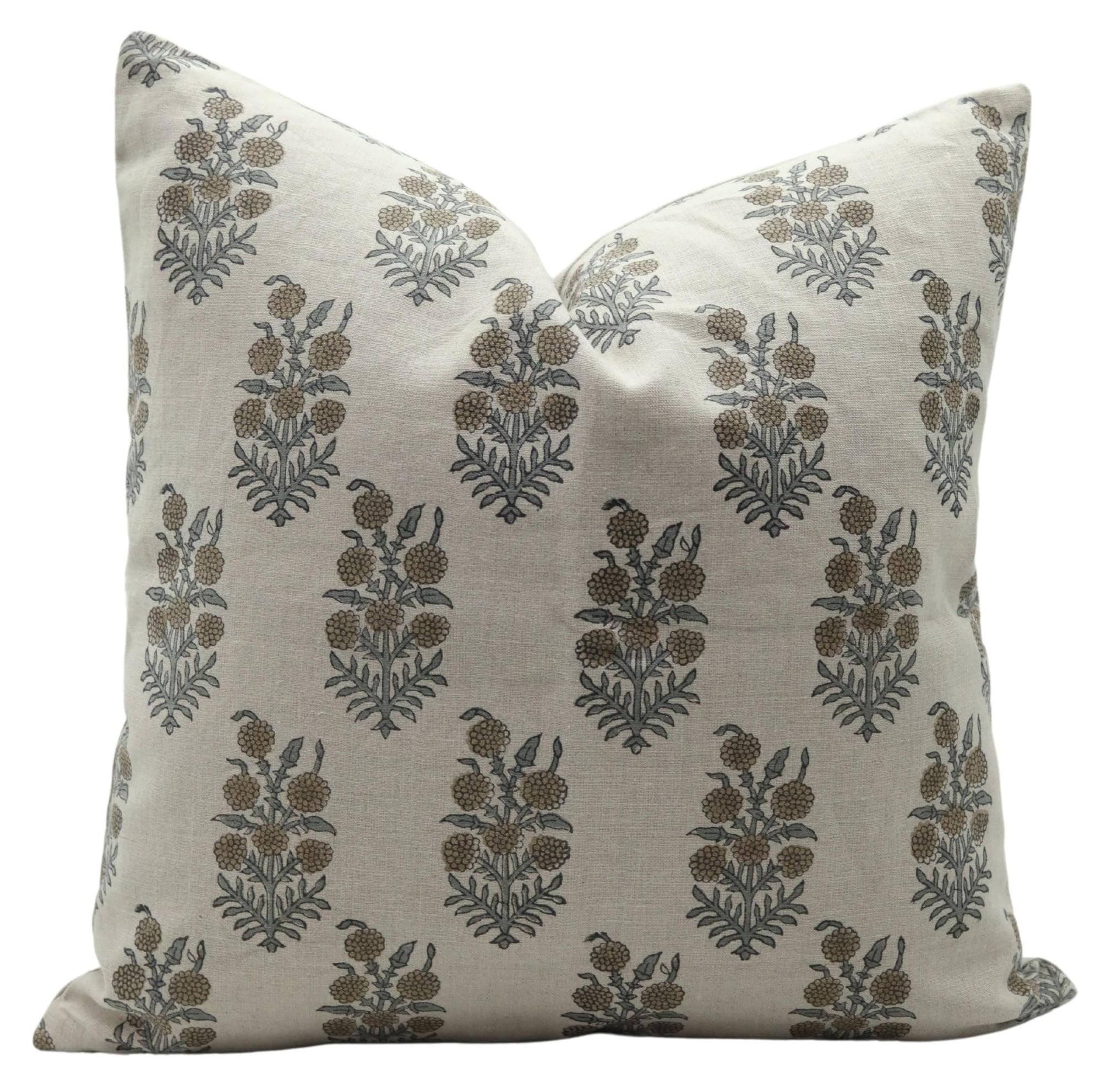 Decorative pillow with floral pattern 