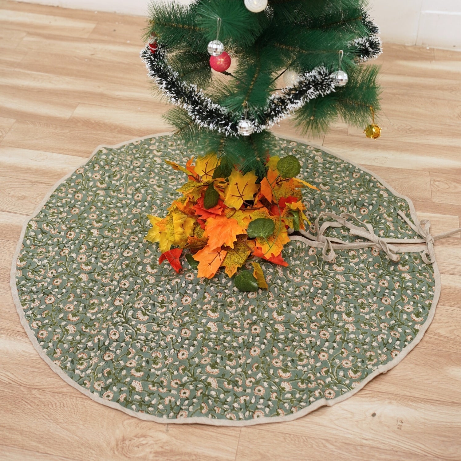 Indian Handmade Block Printed Dolphin Gray, Green & Bronze Floral Pure Linen Christmas Tree Skirt – Himachal Craft