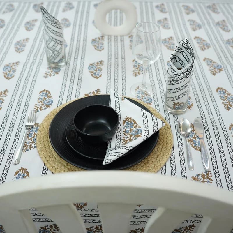 Elegant printing on cloth napkins cotton fabric