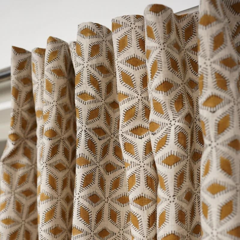 Master bedroom curtain ideas for modern décor