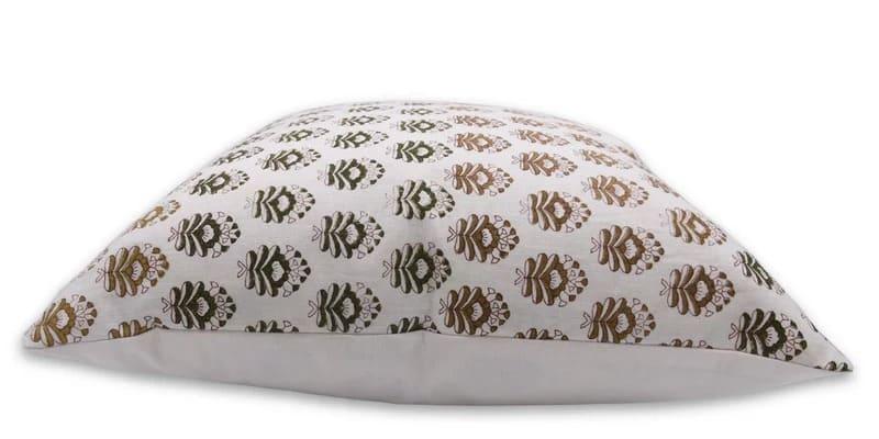 Decorative pillow with a brown geometric pattern 