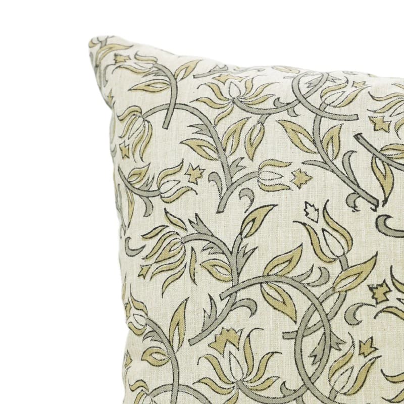 Beautiful decorative pillow cover for sofa decoration