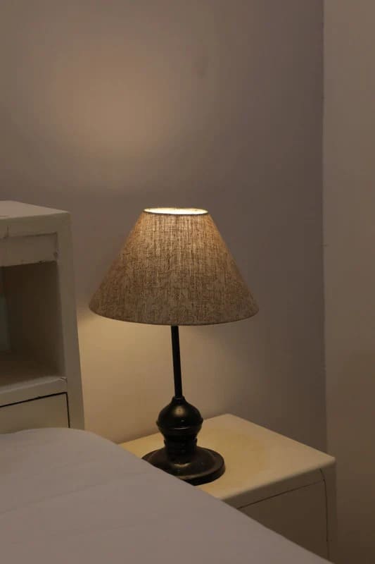 Decorative lampshade with handmade pattern