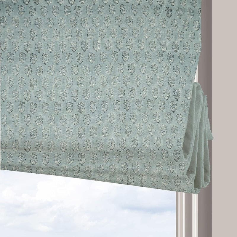 Roman shades Inniswold style for cozy living rooms