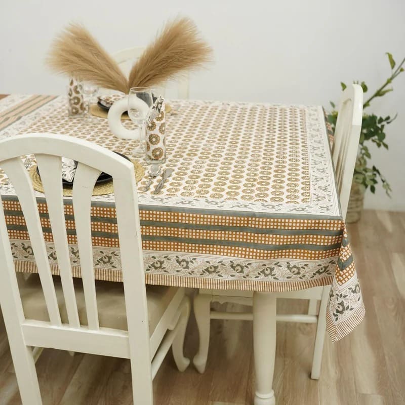 Printed table clothes for dining table