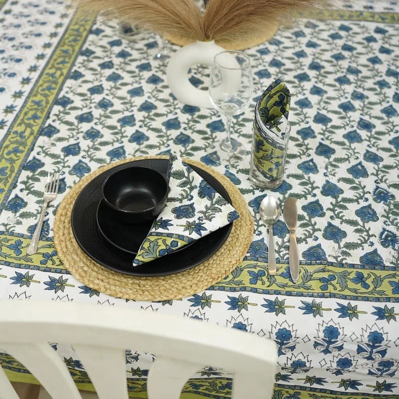 Printed table clothes cozy dining