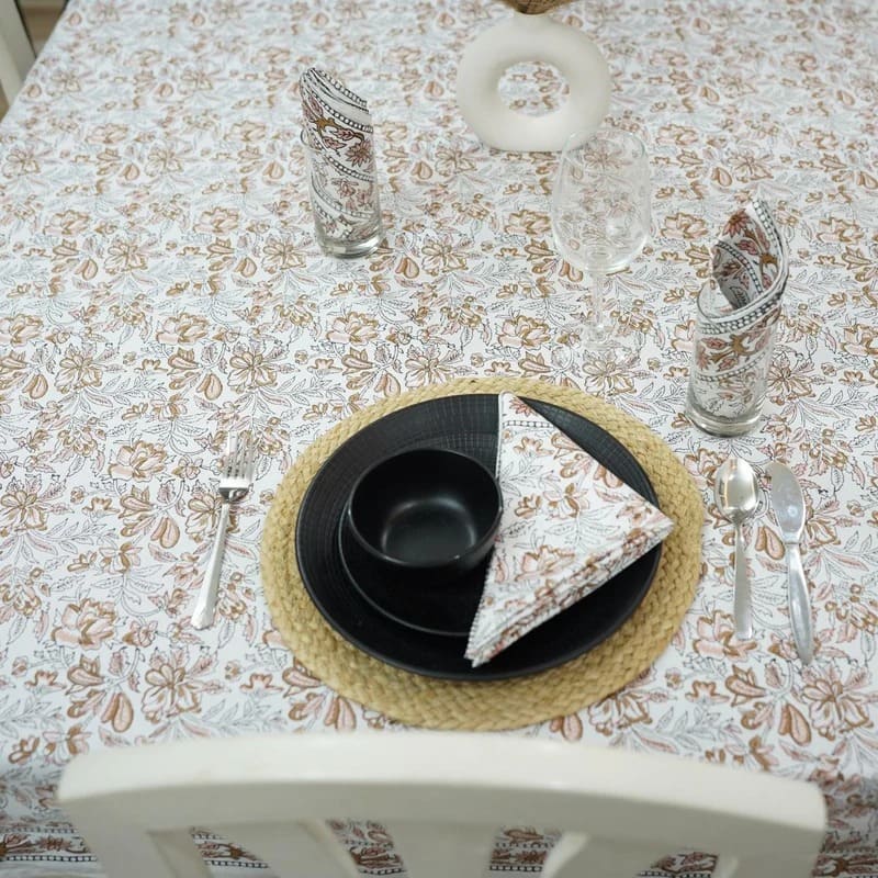Decorative traditional table cloth print