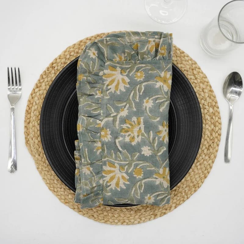 Vintage floral linen napkins for table decor
