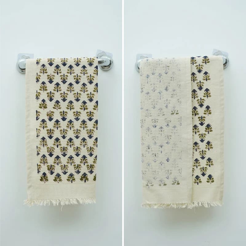 Waffle cotton hand towel in green pattern