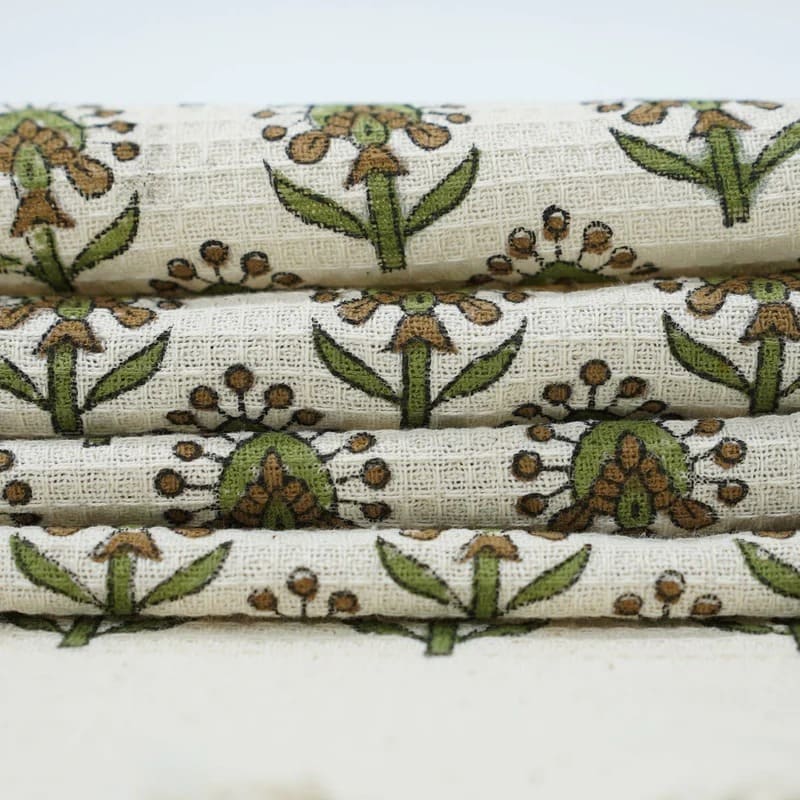 Hand towel decorative green for daily use