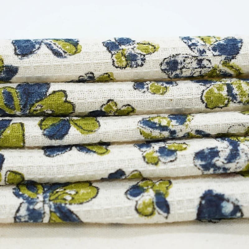 Cotton waffle weave towel in rich green shade