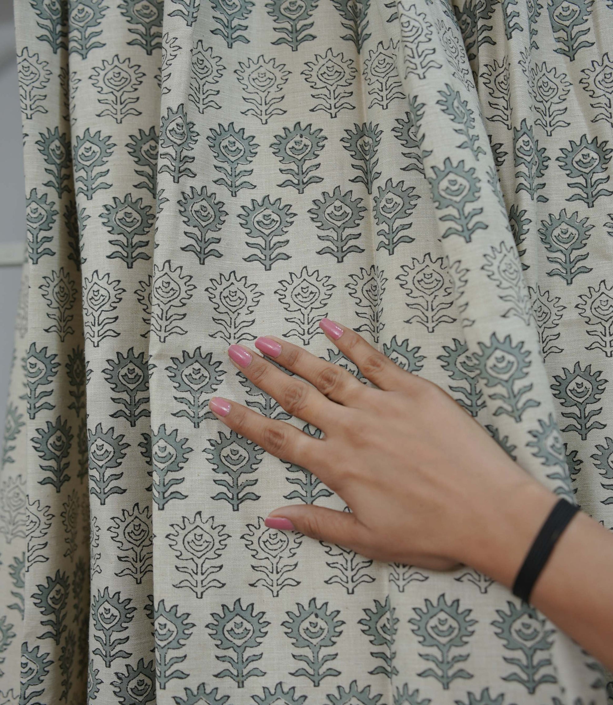 Handmade Linen Surajmuki Gray Floral Pleated Curtains