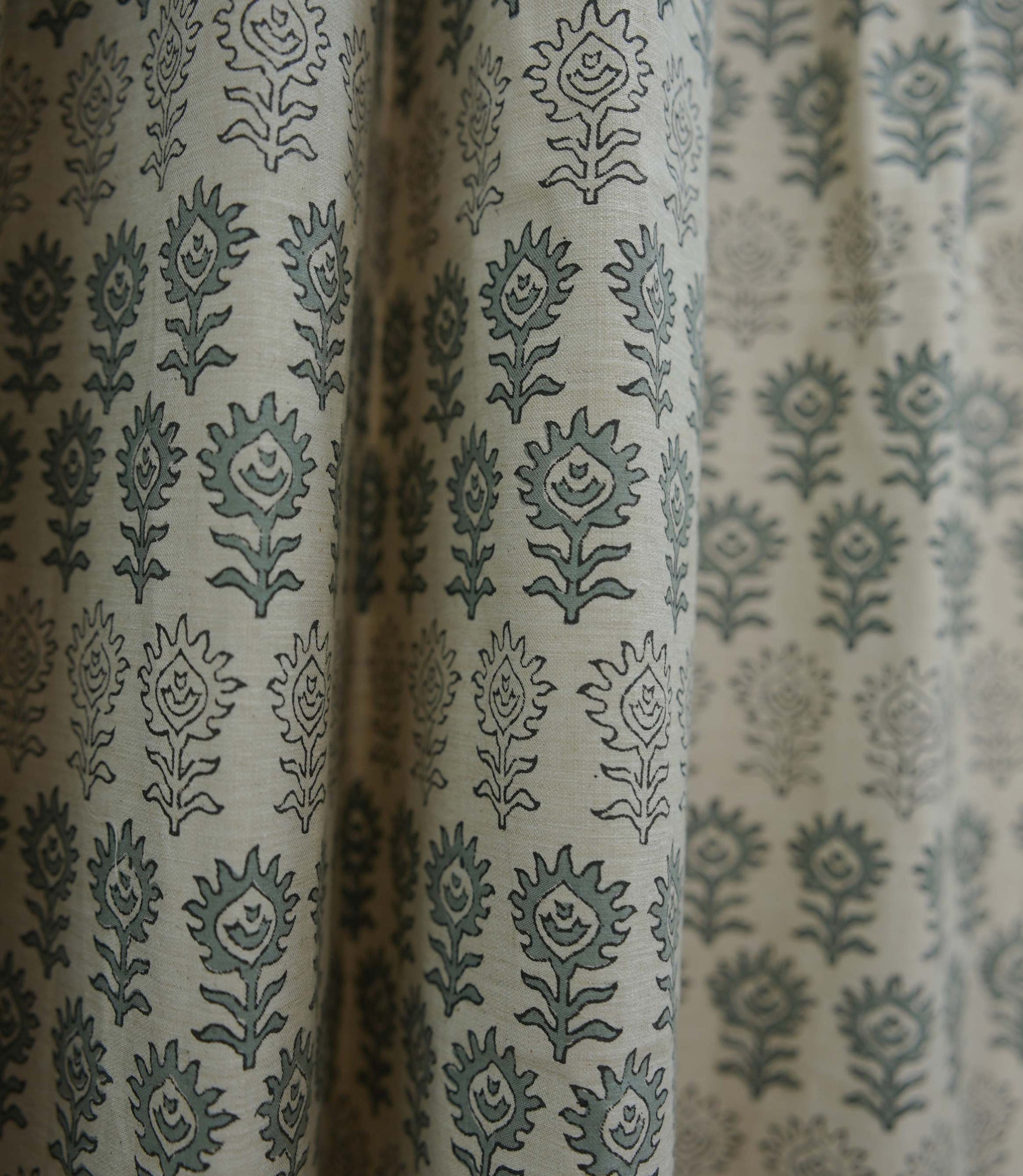 Handmade Linen Surajmuki Gray Floral Pleated Curtains
