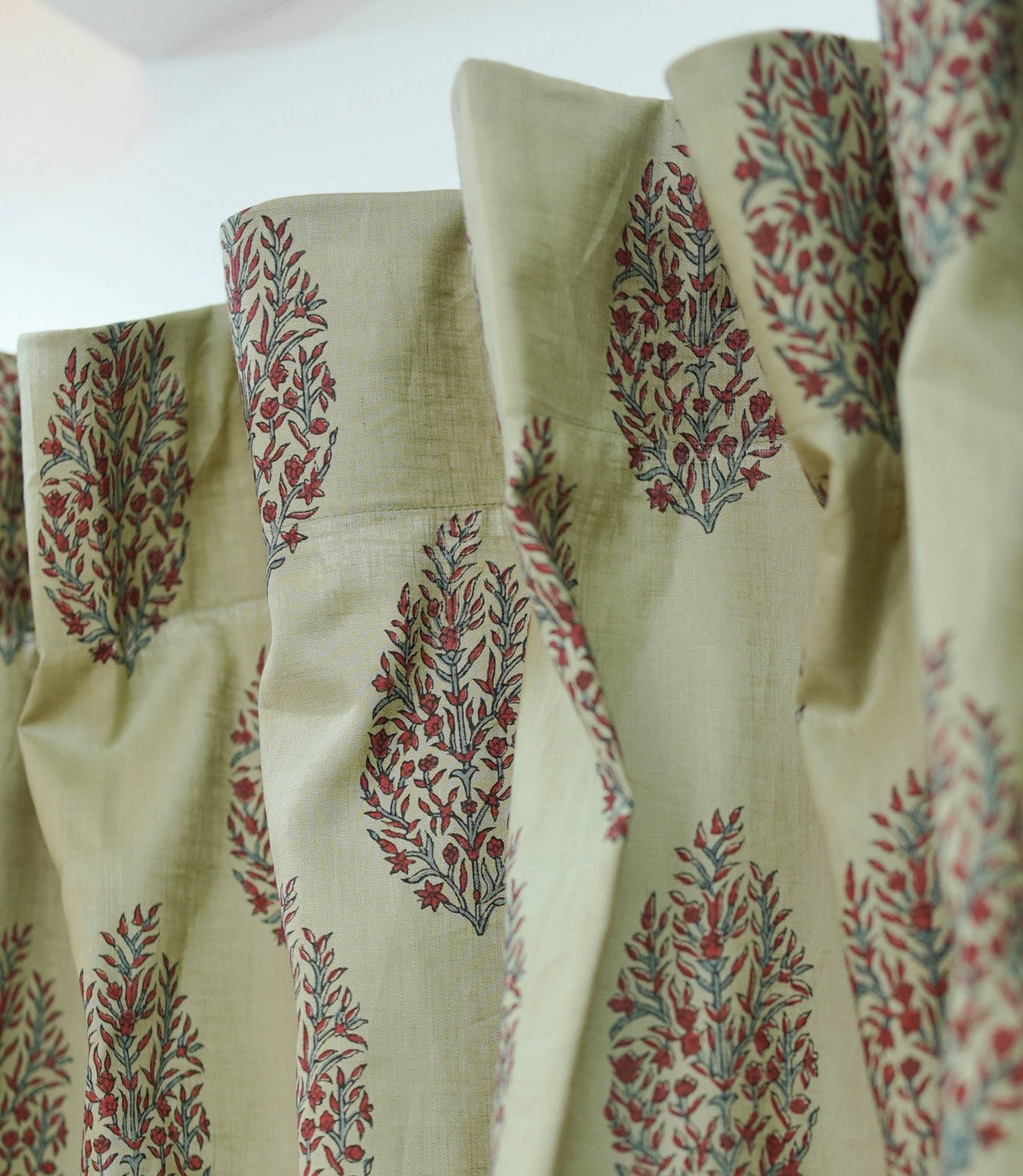 Handmade Vatika Red Floral Block Print Viscose Linen Curtains