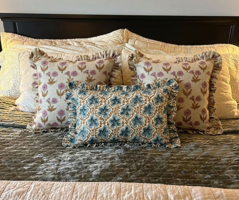 Handcrafted Frill Pillow Cover || Pushp Samhita