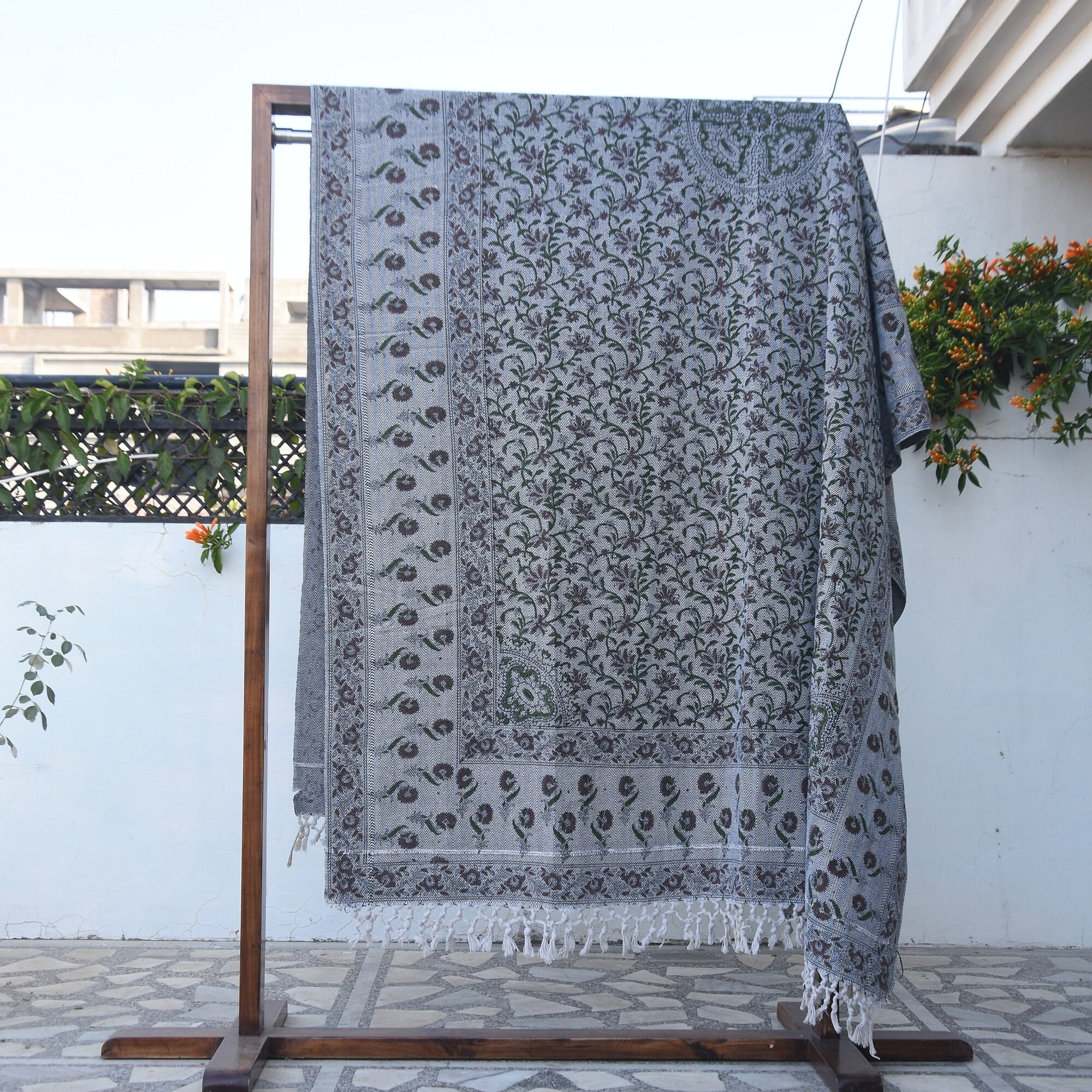 Throws for couch, Handwoven throws, Handmade block print fabric, blankets and throws, handloom fabric - ARADHANA