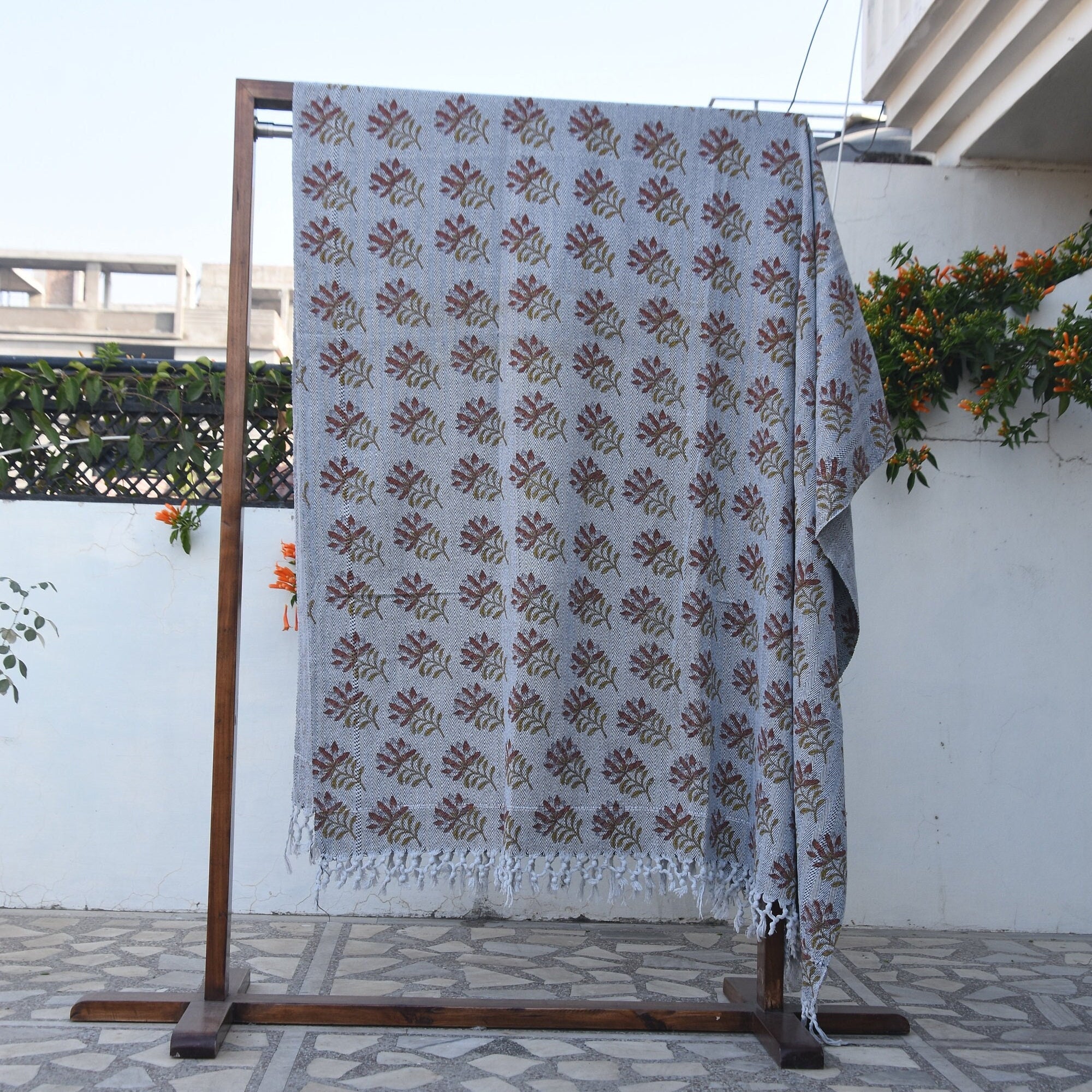 Handmade block print throw for beds, Handwoven throws, handloom fabric, blankets and throws for Sofa - SUMMER FLOWER