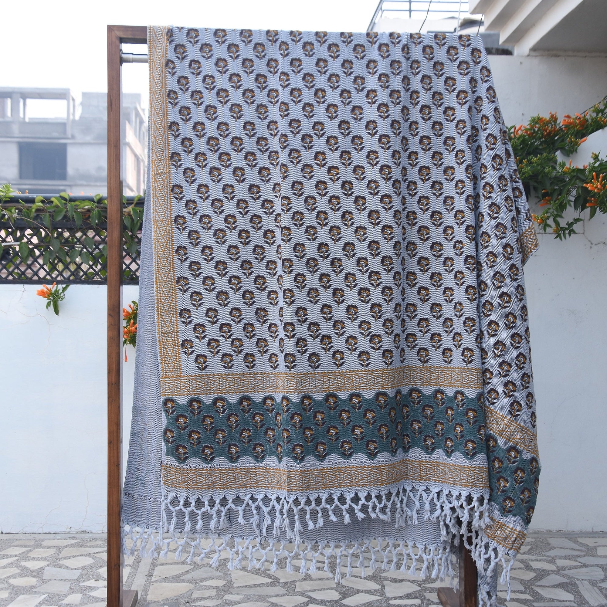 Hand block throws, blankets and throws, Handwoven blankets, Handmade block print fabric, handloom fabric - ROHINI